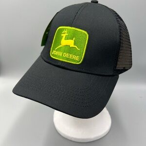 John Deere 5 Panel Black Trucker Hat, Adjustable Mesh Cap.